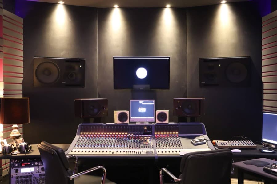B-Note control room with a large mixing desk and studio monitors
